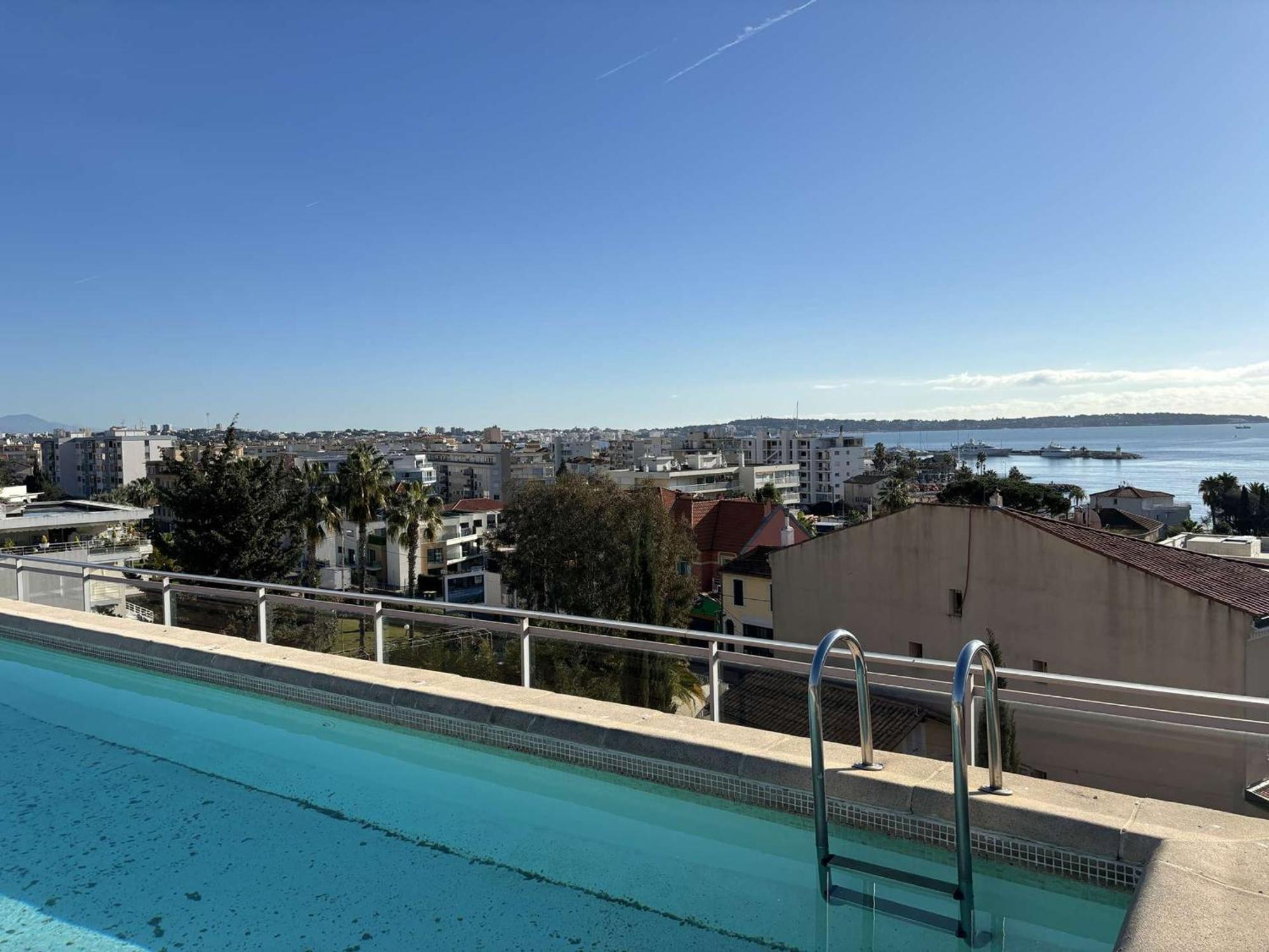 Studio Agreable Avec Loggia, Garage Et Plage A Proximite - 2 Couchages, Golfe-Juan - Fr-1-252-62 Luaran gambar